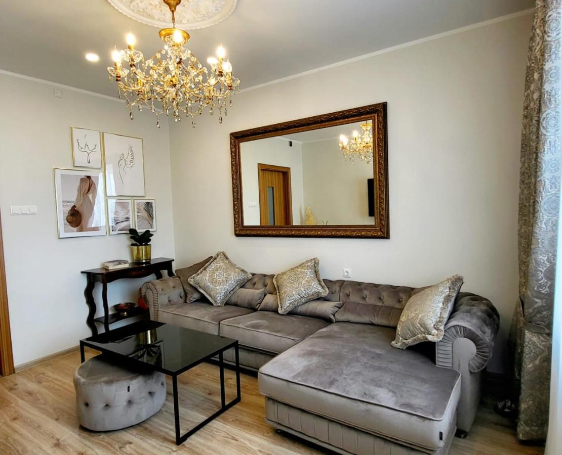 E. D. Angel Wing Apartment Siauliai  Bagian luar foto